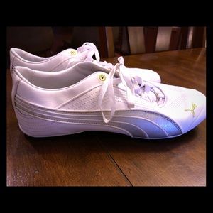 Women’s Puma sneakers - size 8.5